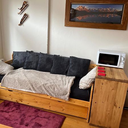 Bright Refurbished Apartment - Central Лез-Уш Экстерьер фото
